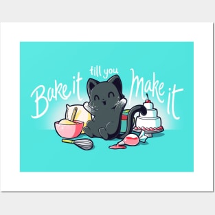 Cute Funny Cat Kitten Baking Foodie Lover Animal Lover Artwork Posters and Art